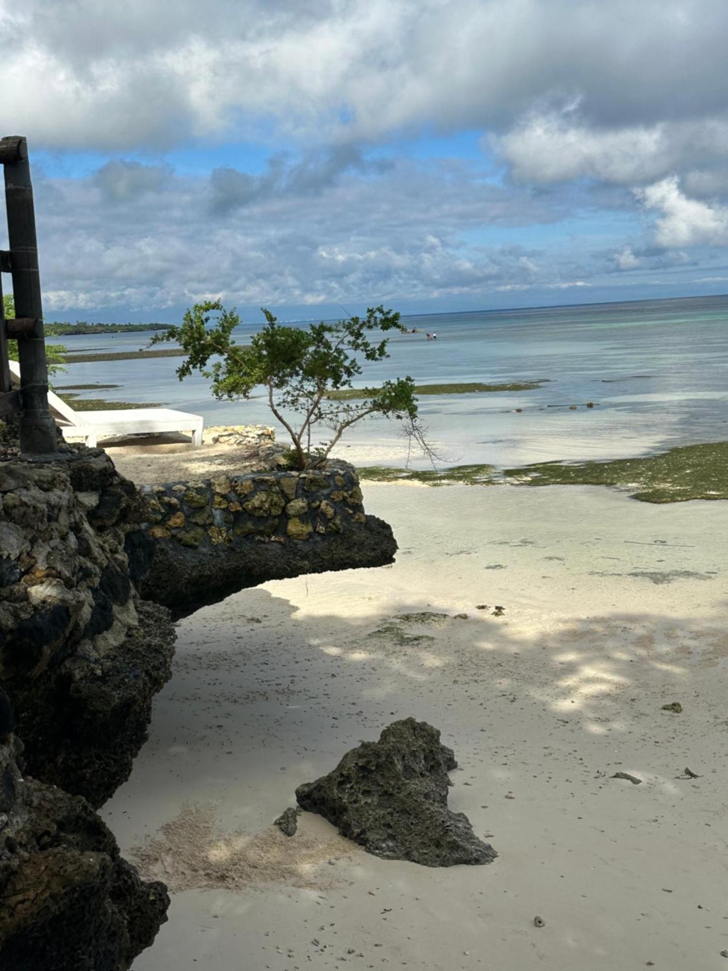 Diamond De Siquijor Beach House Экстерьер фото